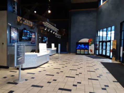 ncg cinema lansing|2500 showtime movie theater lansing.